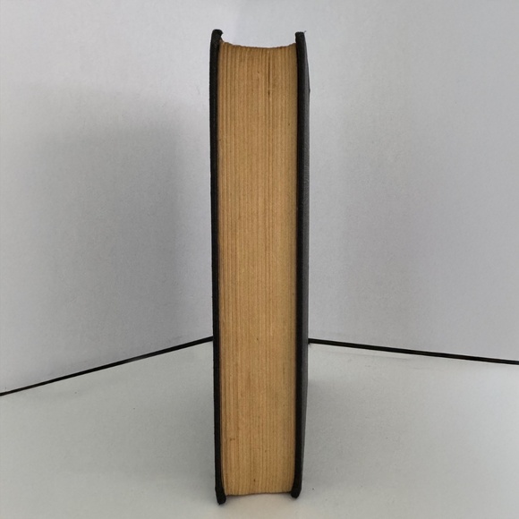 Heavy Weather by P. G. Wodehouse first Canadian edition 1933 - Picture 4 of 7